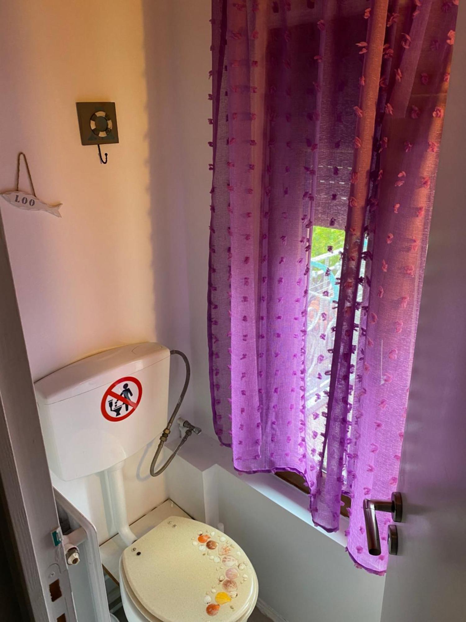Ambelos Skala Mytilíni Buitenkant foto